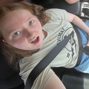 Meet your Posher, Abbie